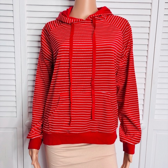 VERA BRADLEY Snow Stripe Polar Velour Pullover Hoodie Size Medium - Picture 2 of 9